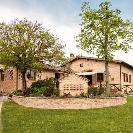 Asso Di Picche Apartment Siena Exterior photo